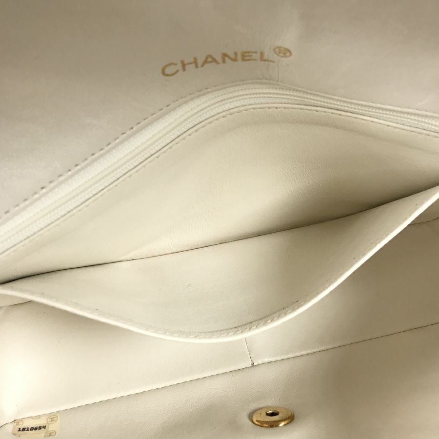 シャネル ショルダーバッグ