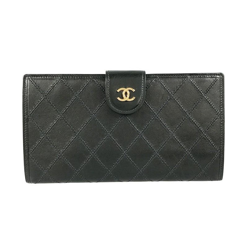 シャネル 長財布 二つ折り