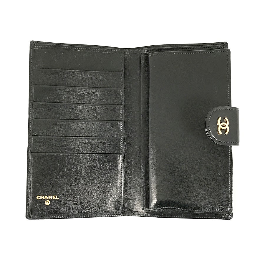 シャネル 長財布 二つ折り