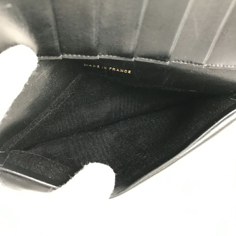 シャネル 長財布 二つ折り