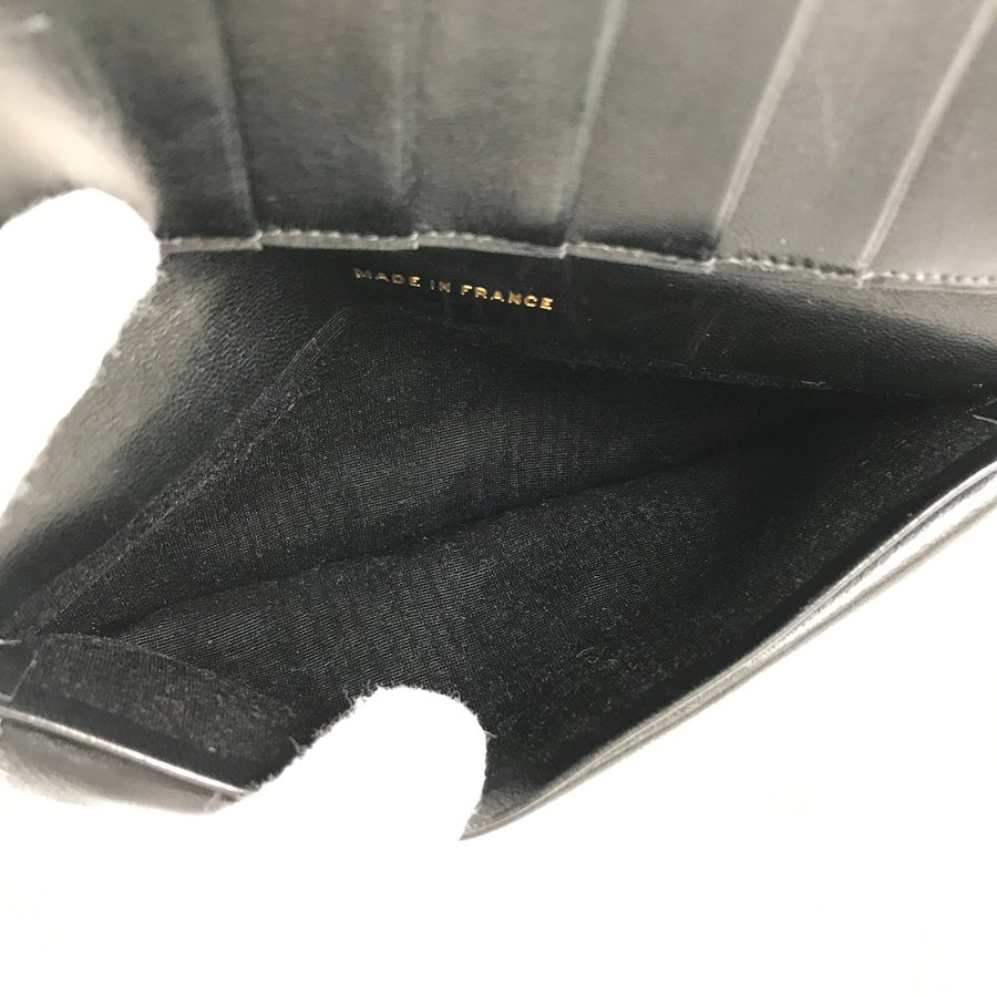 シャネル 長財布 二つ折り