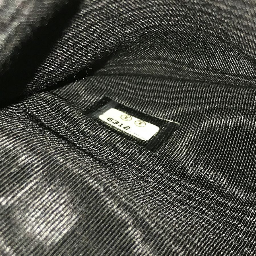 シャネル 長財布 二つ折り