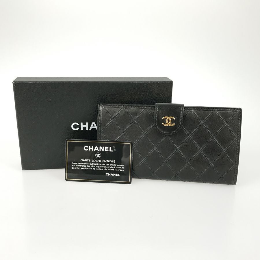 シャネル 長財布 二つ折り