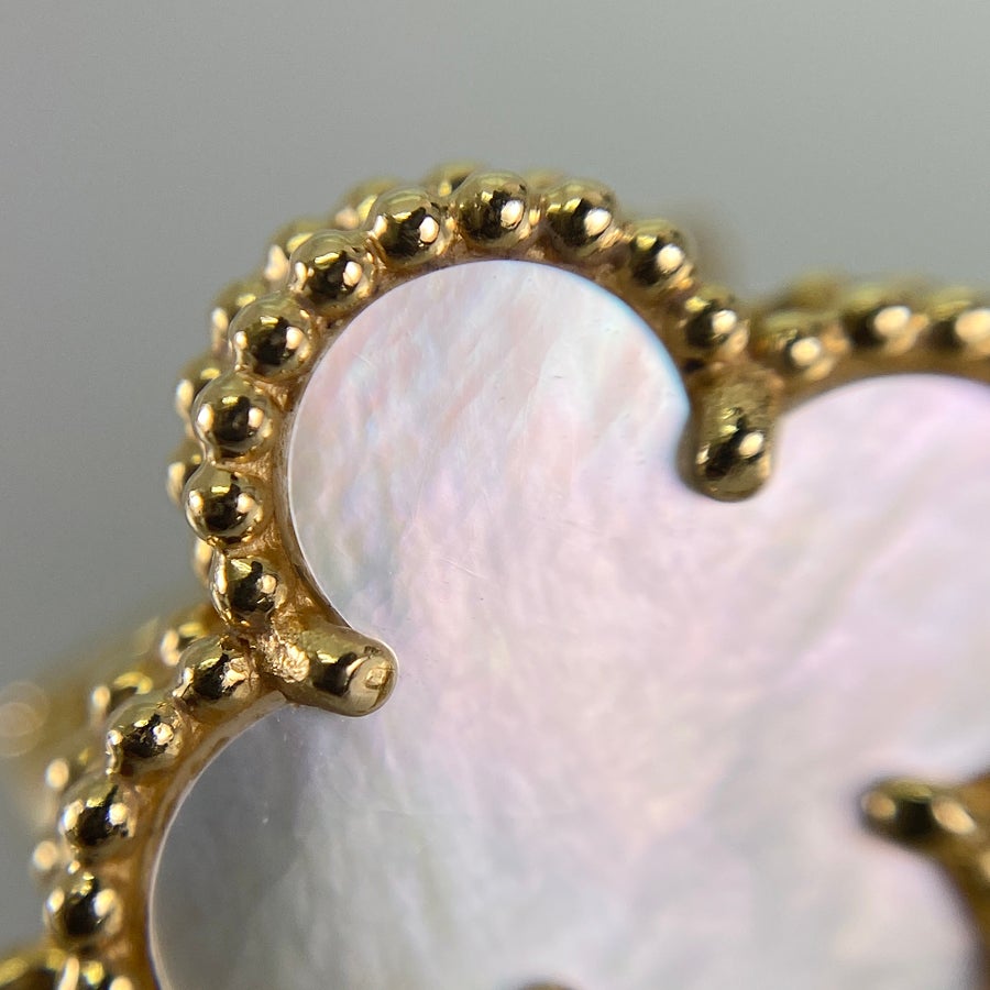 ヴァンクリーフ＆アーペル ピアス