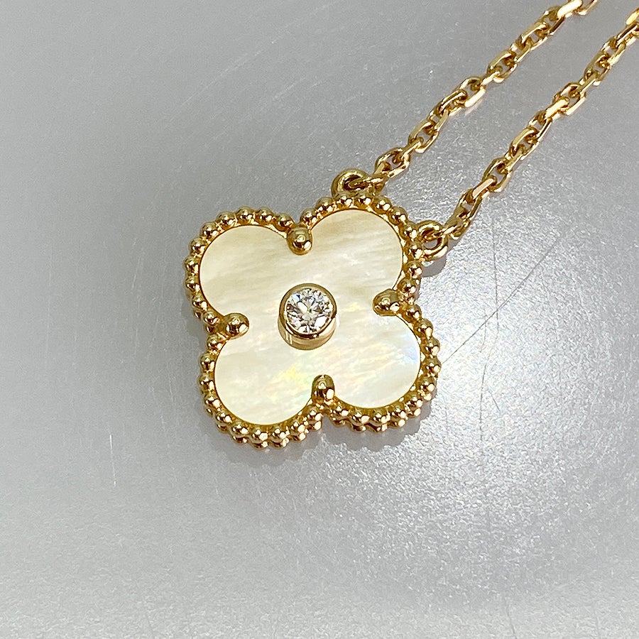 ヴァンクリーフ＆アーペル ネックレス