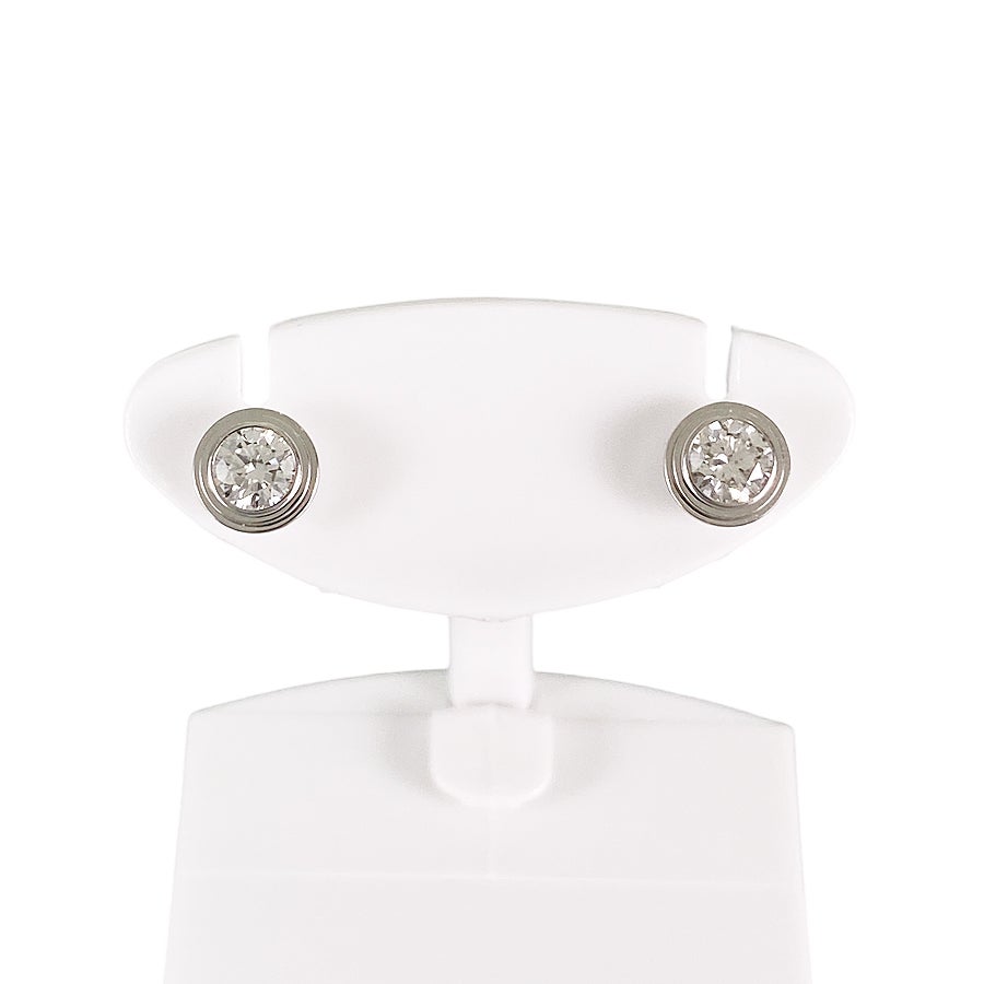 カルティエ ピアス