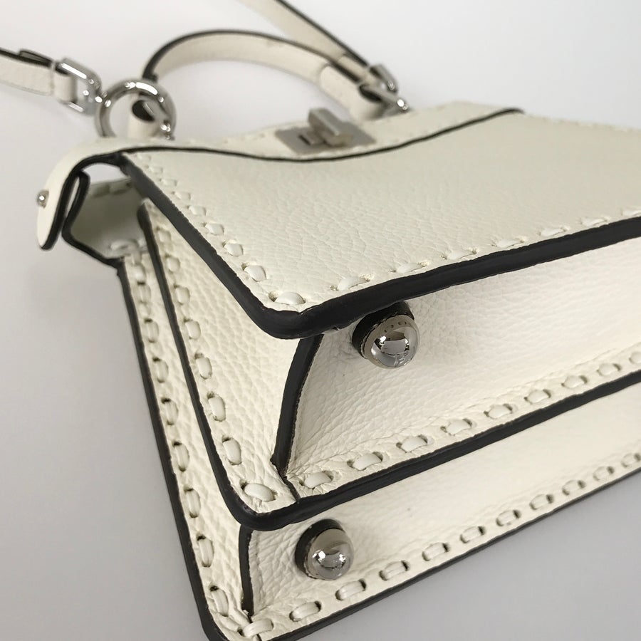 フェンディ ハンドバッグ