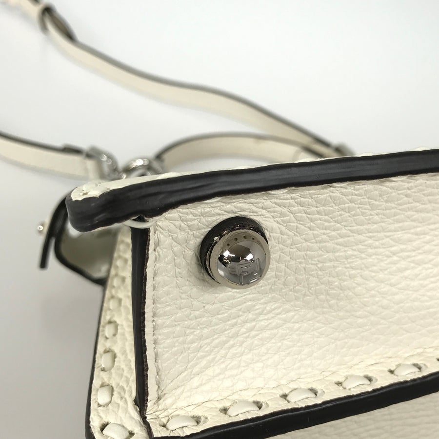 フェンディ ハンドバッグ