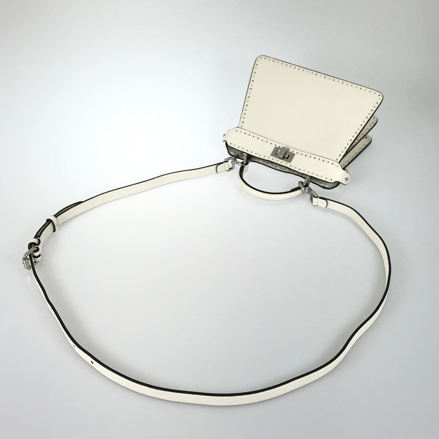 フェンディ ハンドバッグ