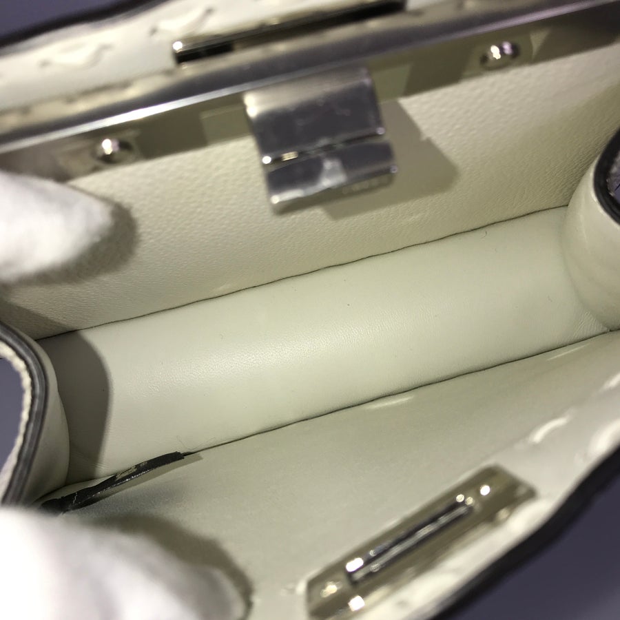 フェンディ ハンドバッグ