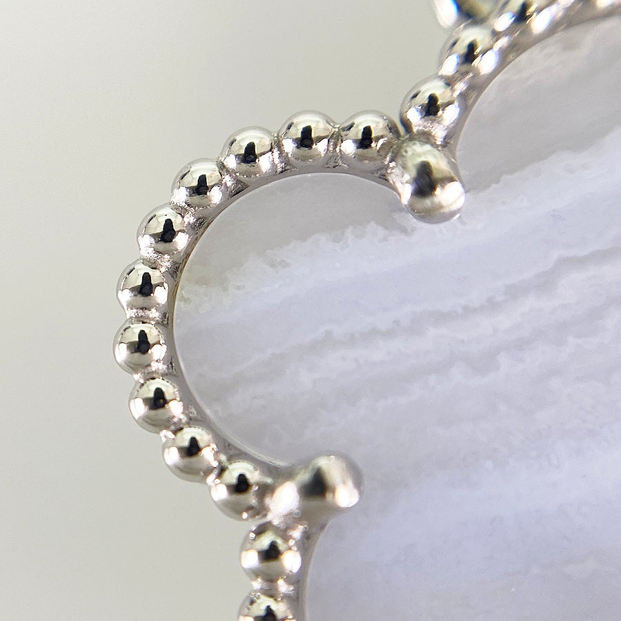 ヴァンクリーフ＆アーペル ネックレス