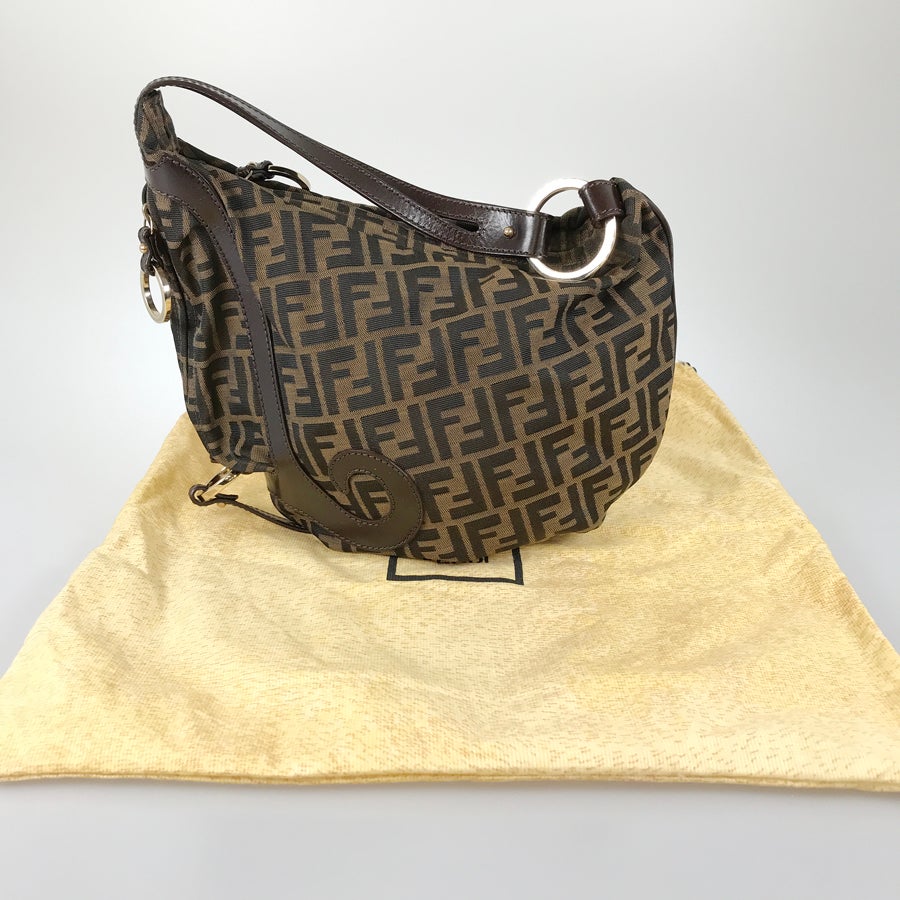 フェンディ ハンドバッグ