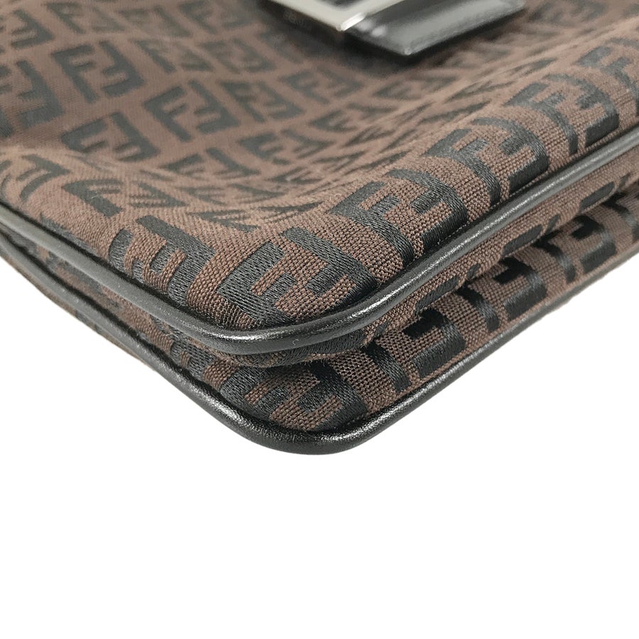 フェンディ ショルダーバッグ