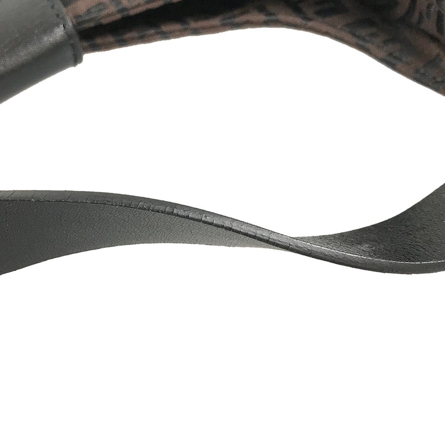 フェンディ ショルダーバッグ