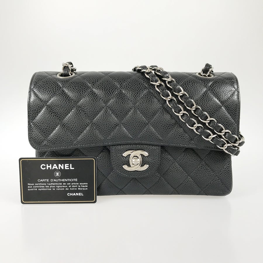 シャネル ショルダーバッグ