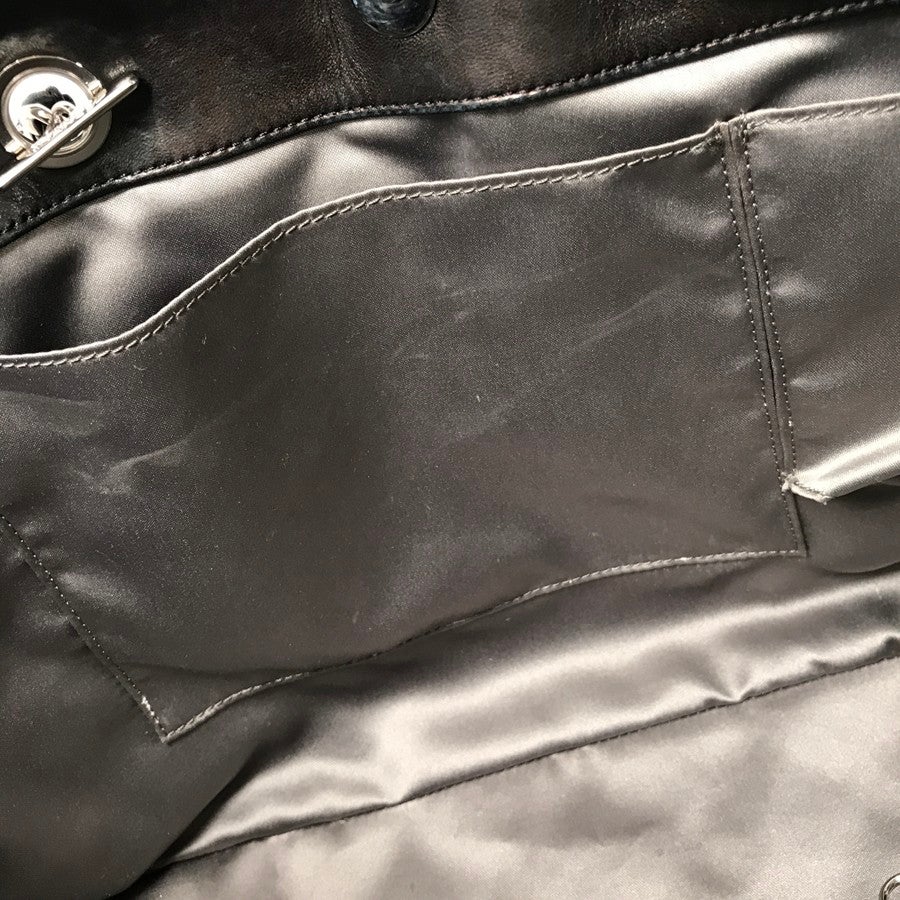 シャネル トートバッグ