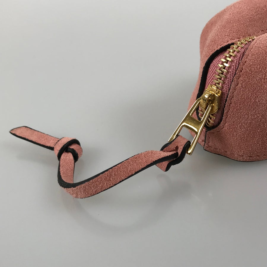 ロエベ キーホルダー