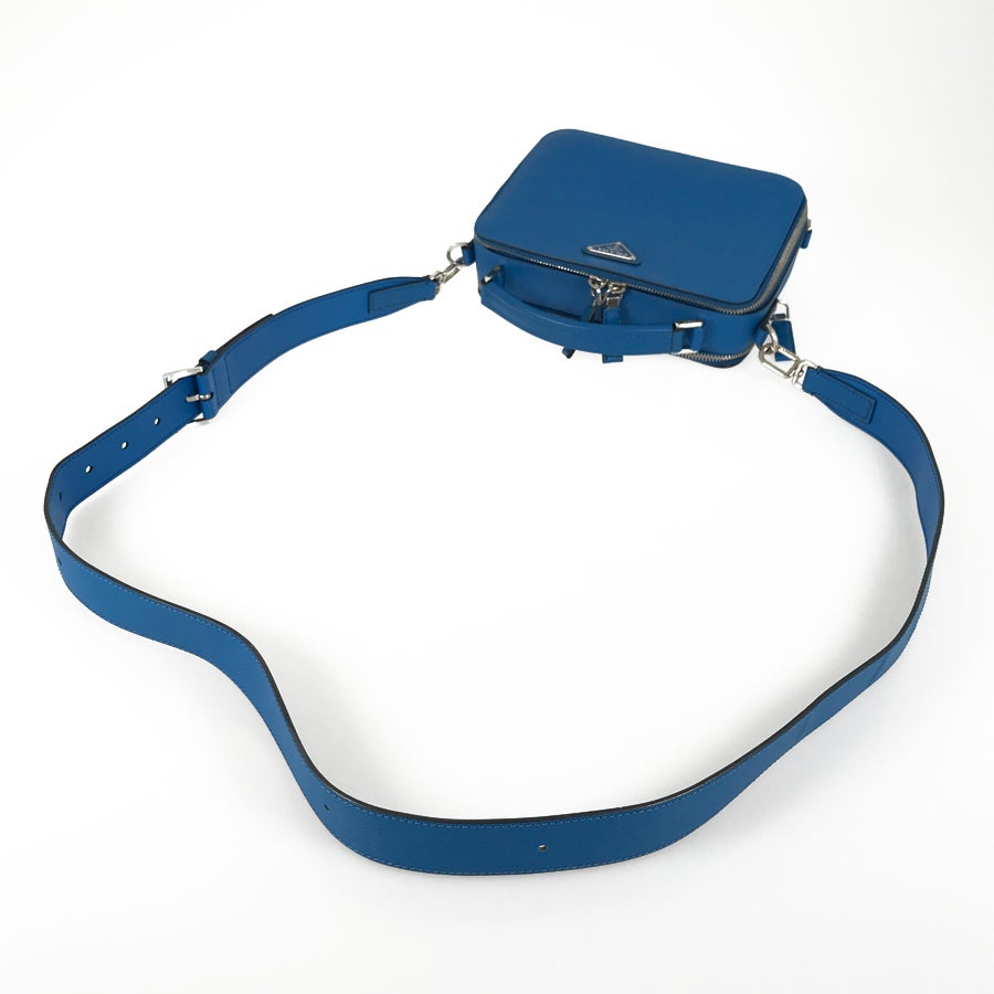 プラダ ハンドバッグ