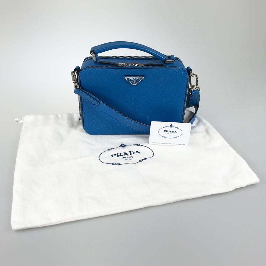 プラダ ハンドバッグ