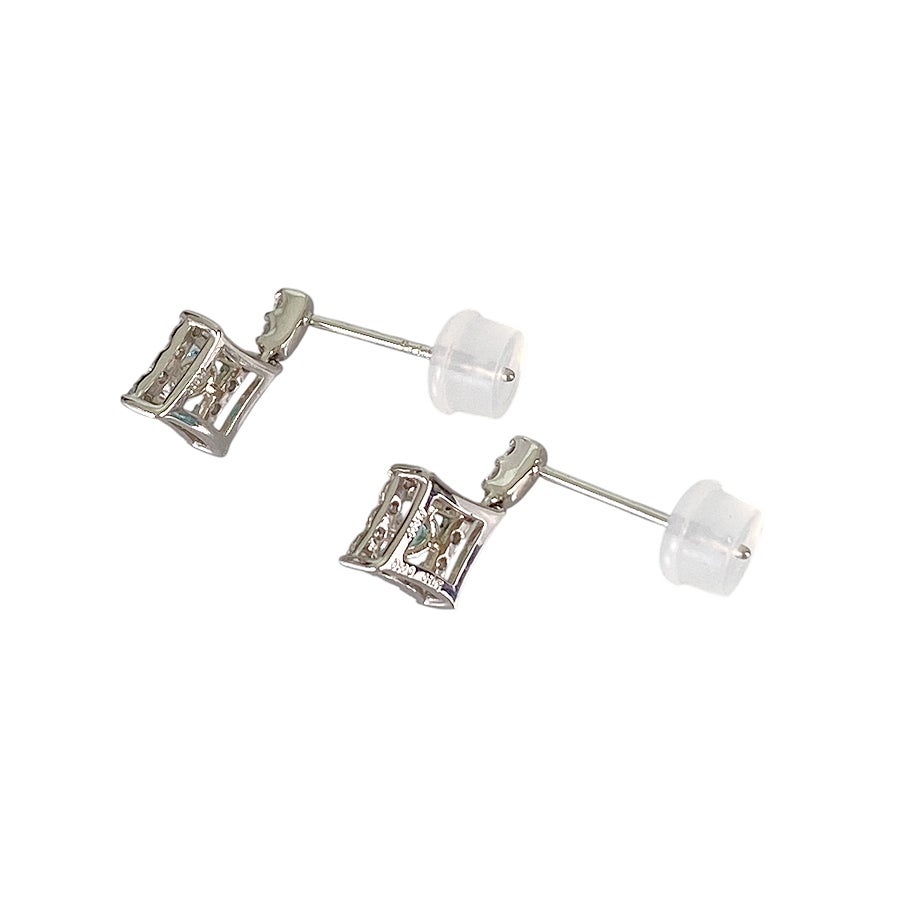 ノーブランド ピアス