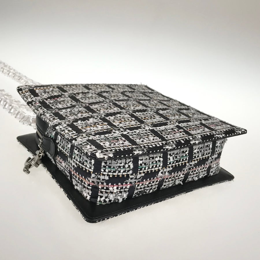 シャネル ショルダーバッグ