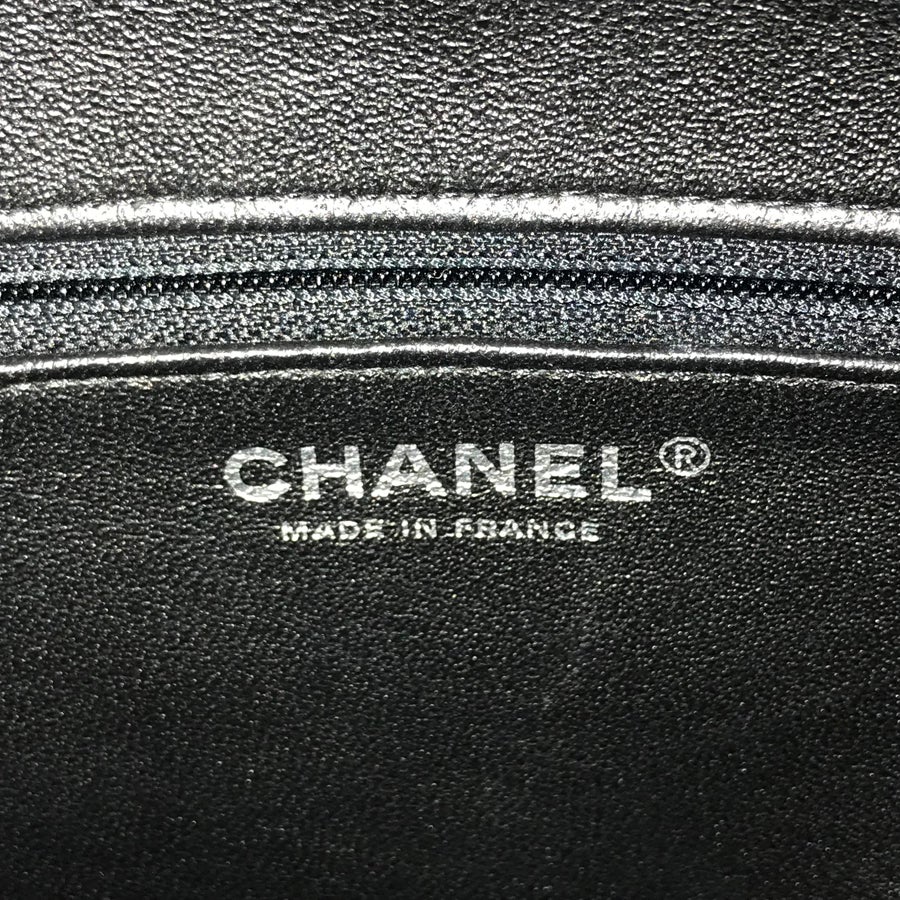 シャネル ショルダーバッグ