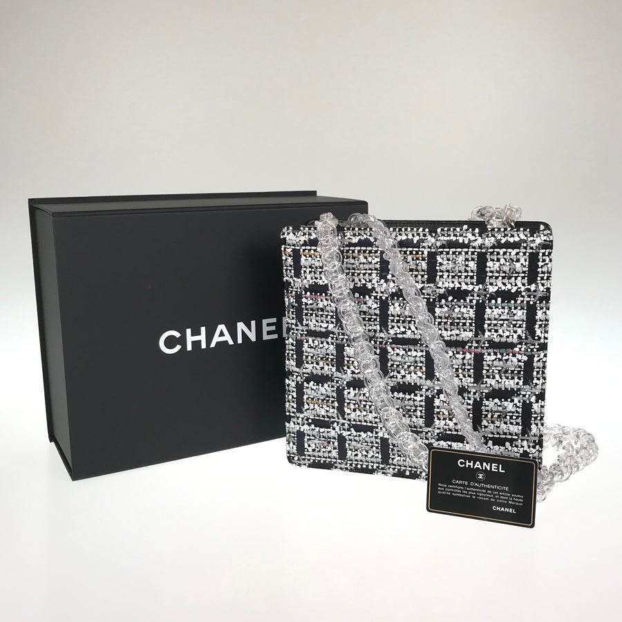 シャネル ショルダーバッグ