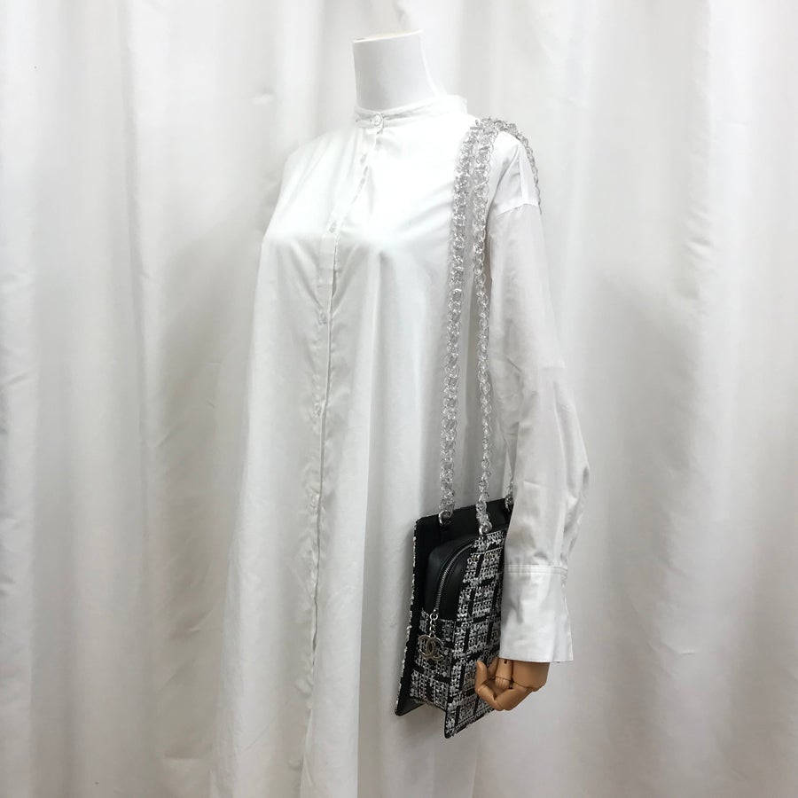 シャネル ショルダーバッグ