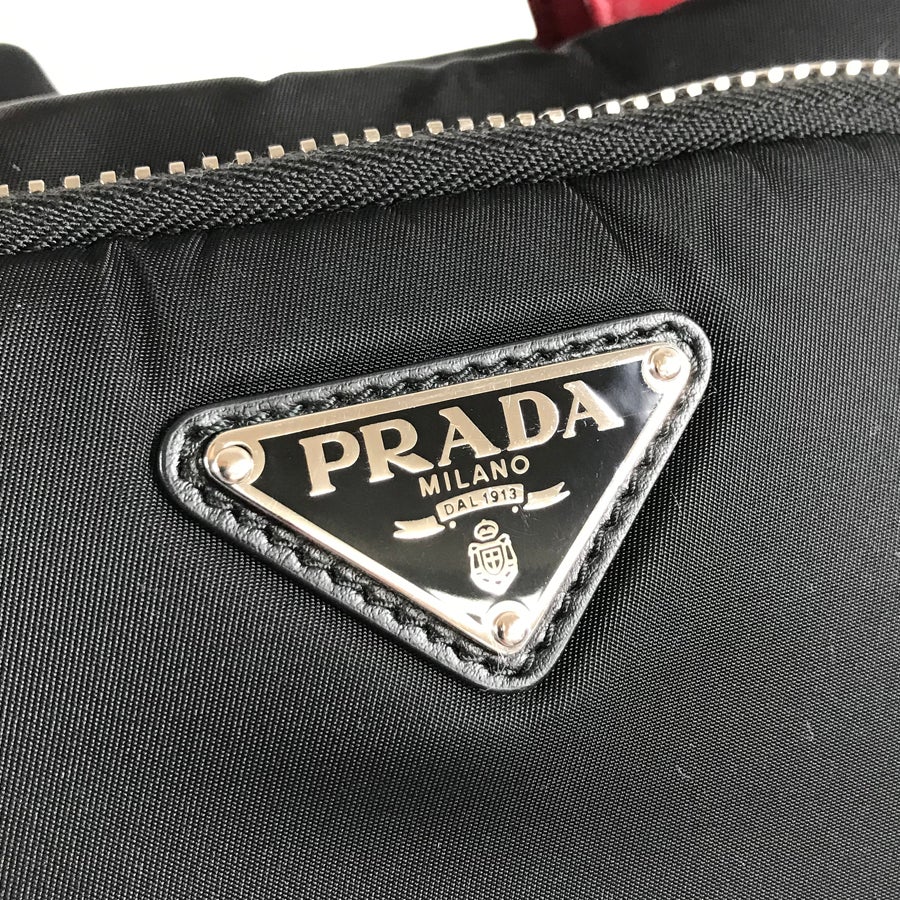 プラダ トートバッグ