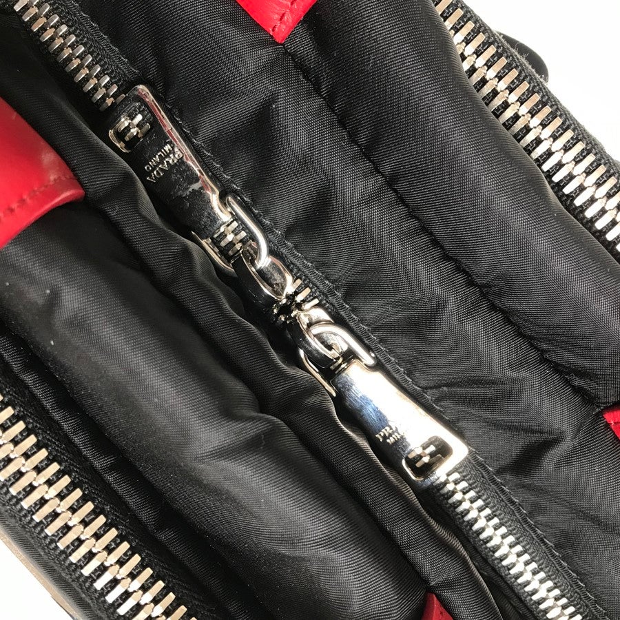 プラダ トートバッグ