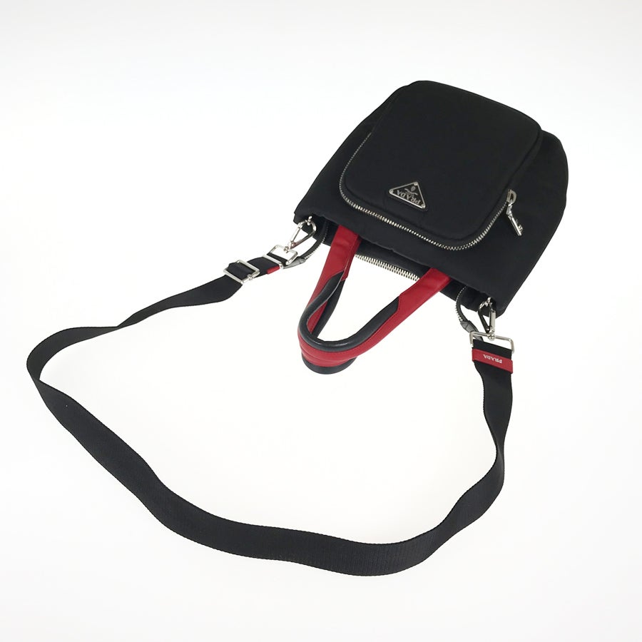 プラダ トートバッグ