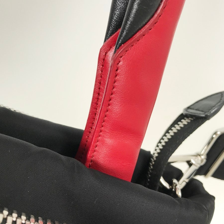 プラダ トートバッグ