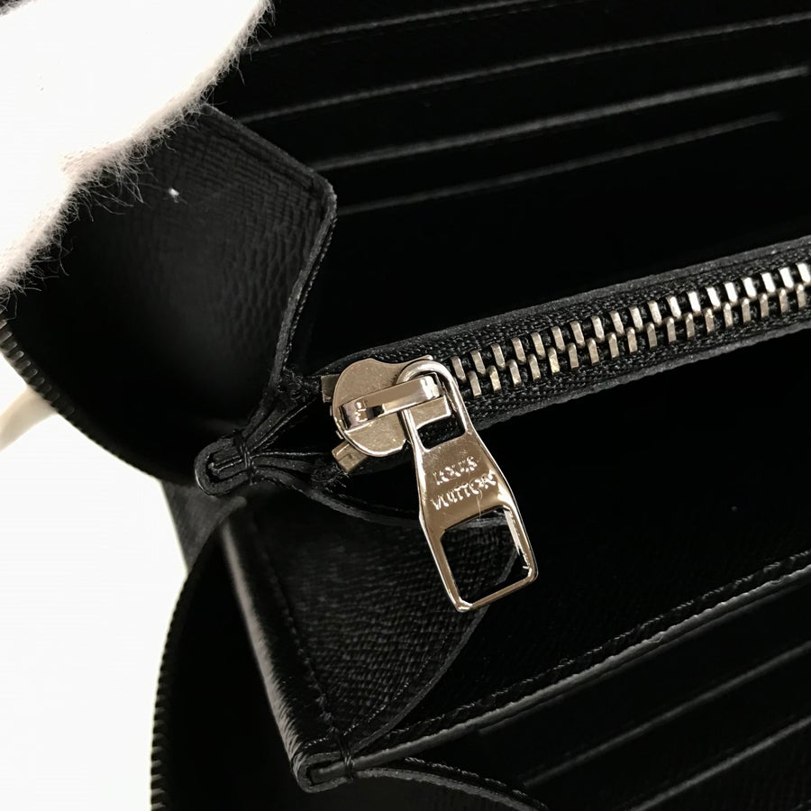 ルイ・ヴィトン 長財布 ラウンドファスナー