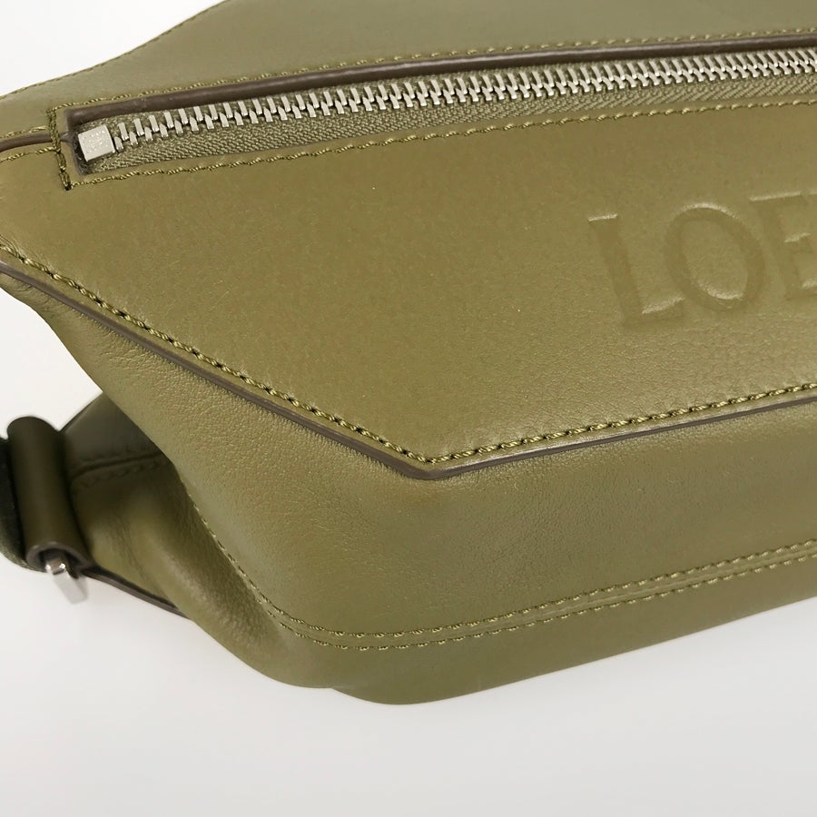 ロエベ ボディバッグ