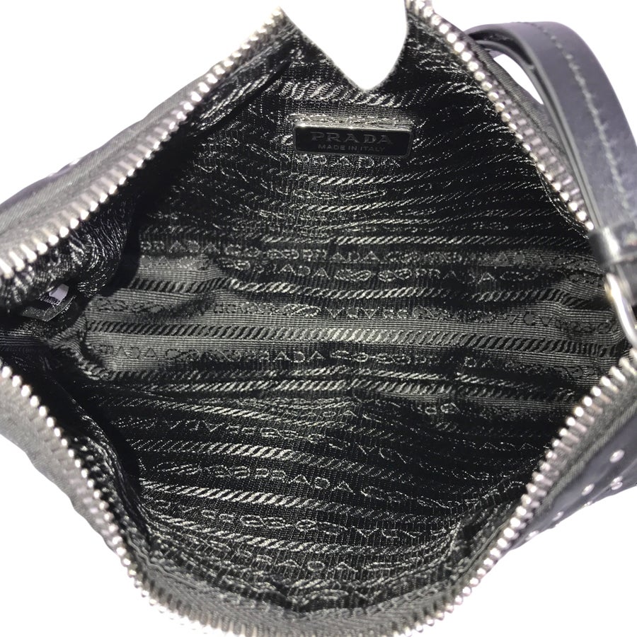 プラダ ハンドバッグ