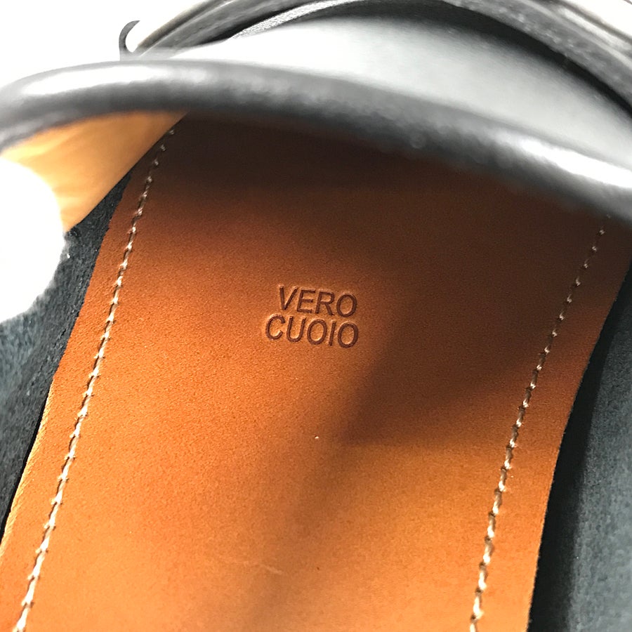 グッチ メンズ スリッポン