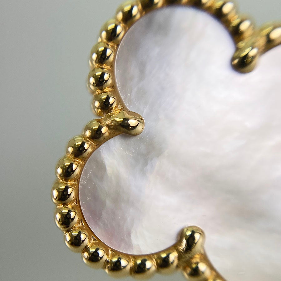 ヴァンクリーフ＆アーペル ピアス