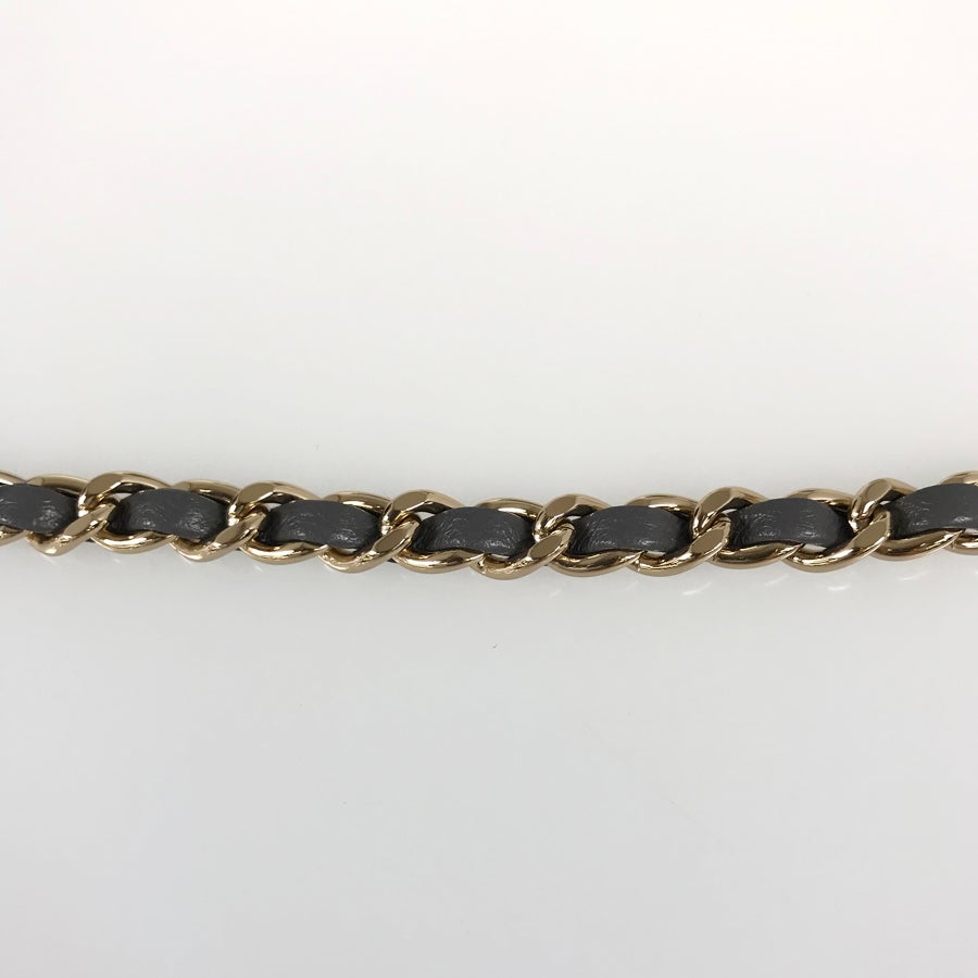 シャネル ショルダーバッグ