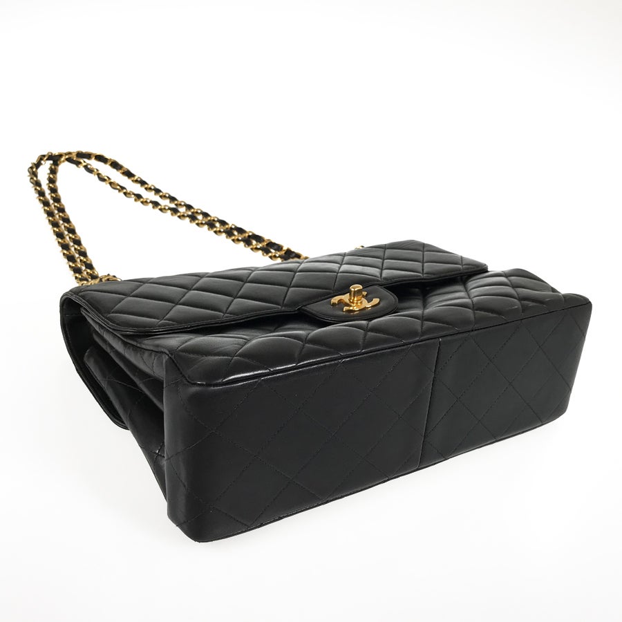 シャネル ショルダーバッグ