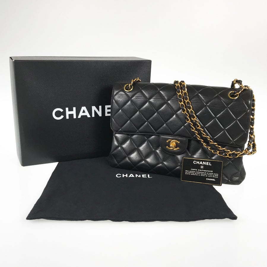 シャネル ショルダーバッグ