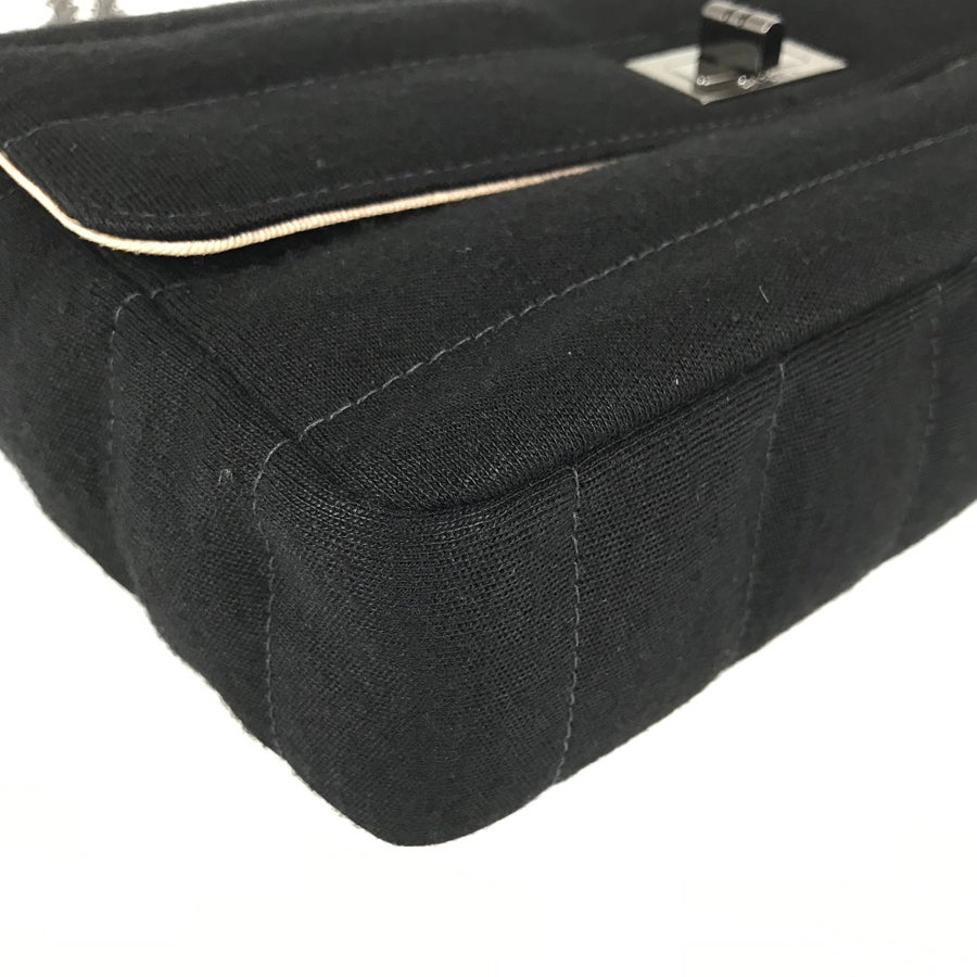 シャネル ショルダーバッグ