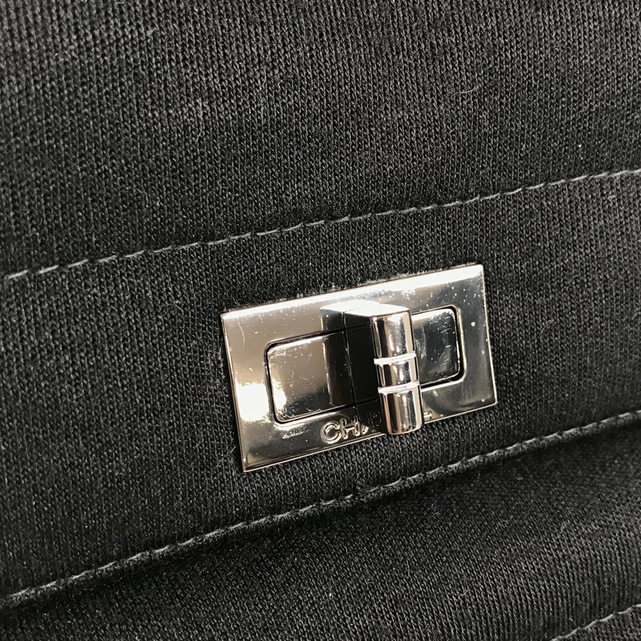 シャネル ショルダーバッグ