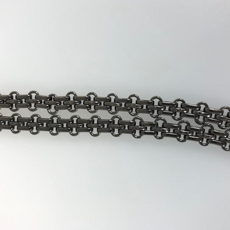 シャネル ショルダーバッグ