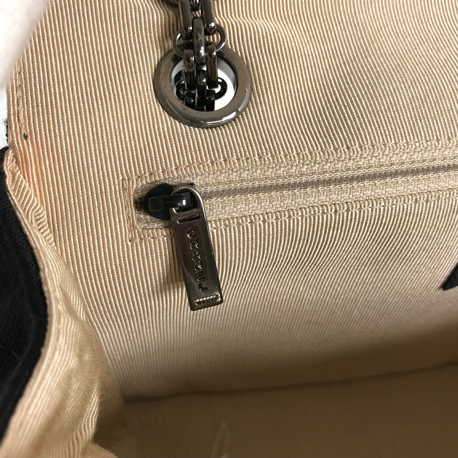 シャネル ショルダーバッグ