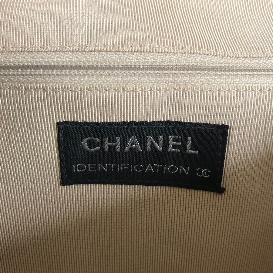 シャネル ショルダーバッグ