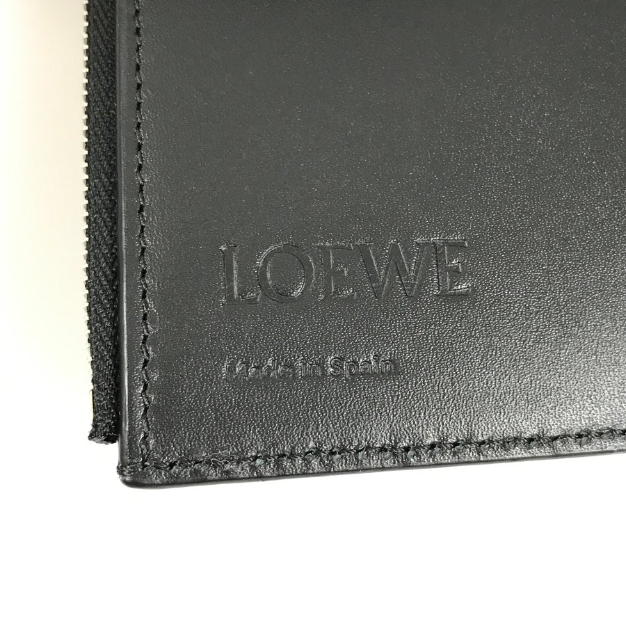 ロエベ 三つ折り財布