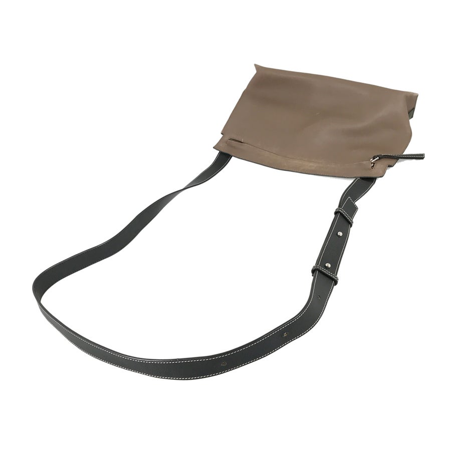 ロエベ ショルダーバッグ