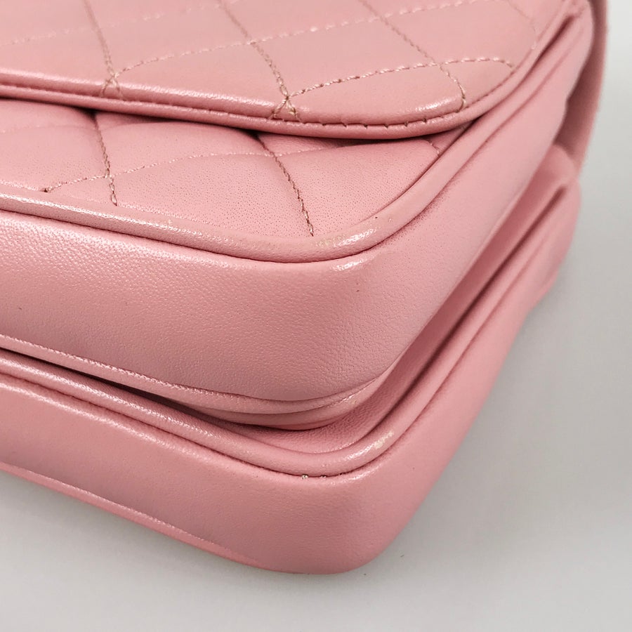 シャネル ショルダーバッグ