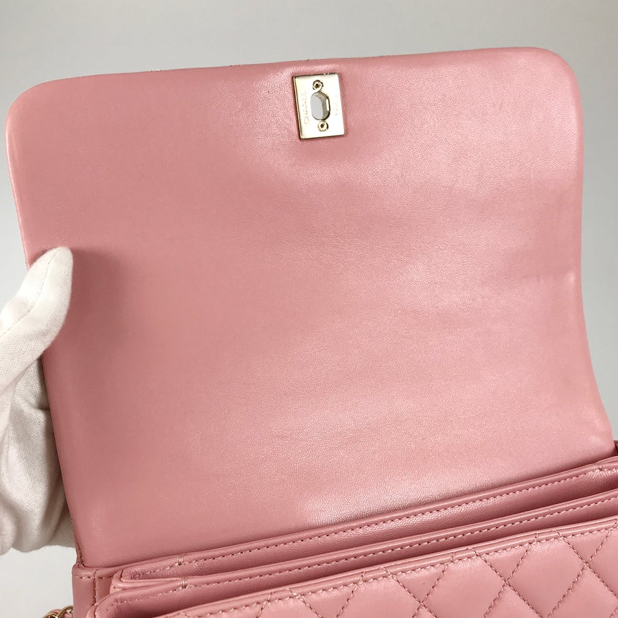 シャネル ショルダーバッグ