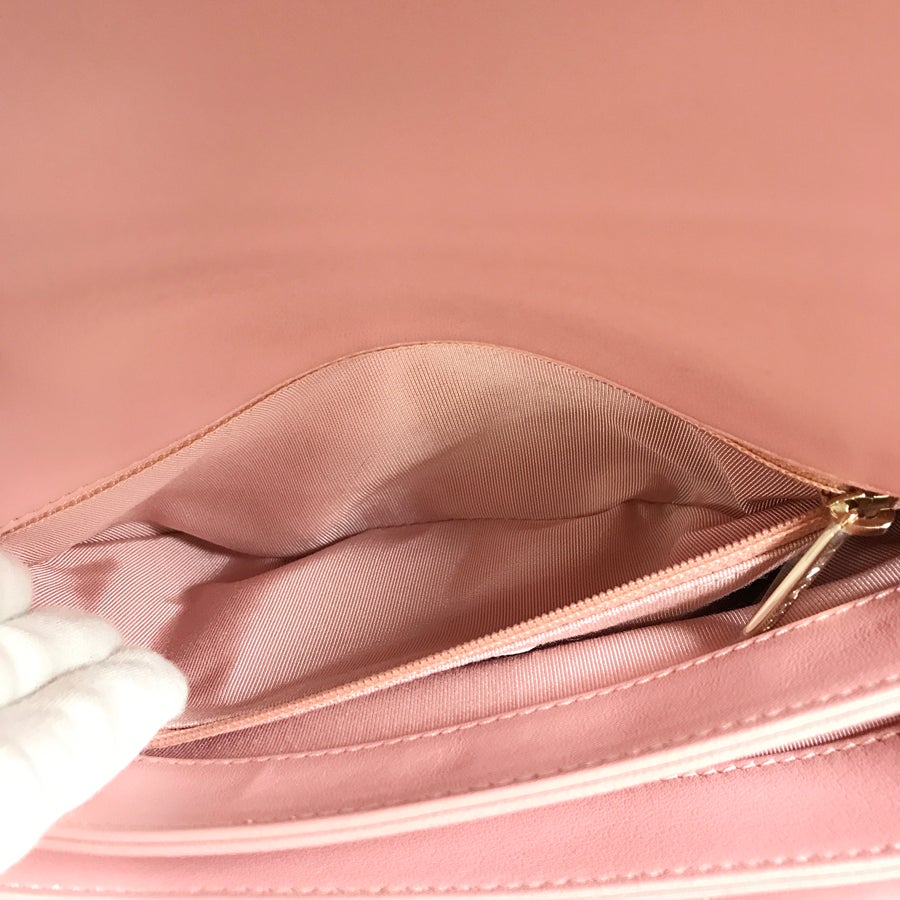 シャネル ショルダーバッグ